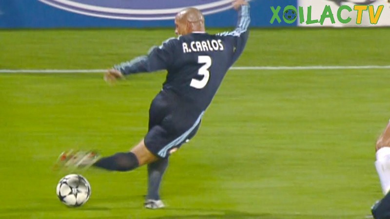 Roberto Carlos là một cầu thủ áo số 3 nổi tiếng của bóng đá Brazil