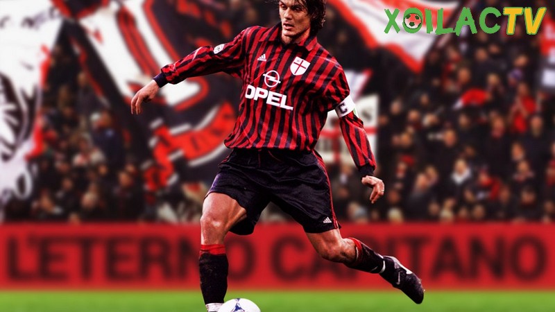 Paolo Maldini là cầu thủ áo số 3 vĩ đại của AC Milan