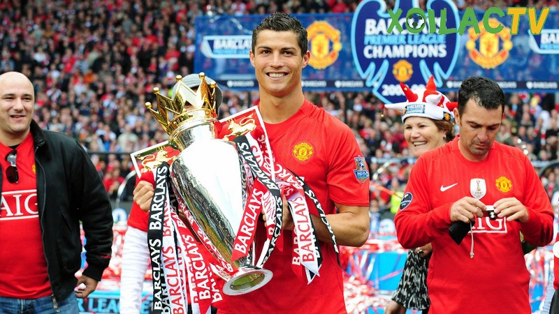 Cristiano Ronaldo đã giành nhiều danh hiệu cùng Quỷ Đỏ